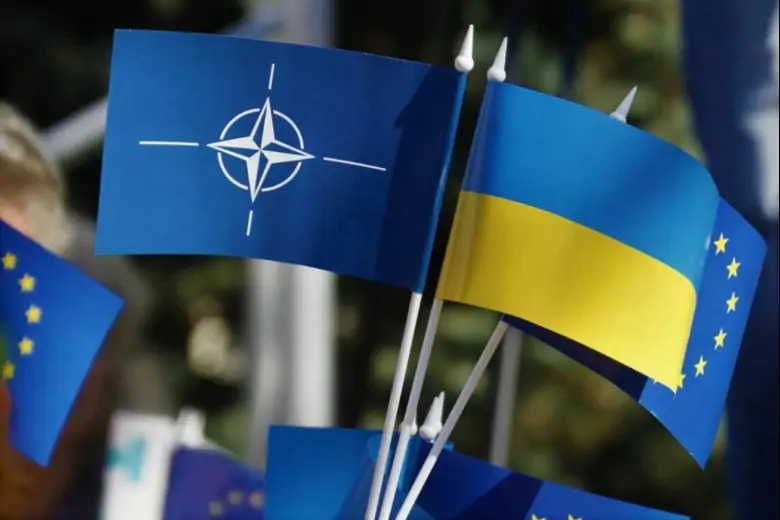 Бывший офицер разведки США Риттер: НАТО имитирует военную помощь Украине