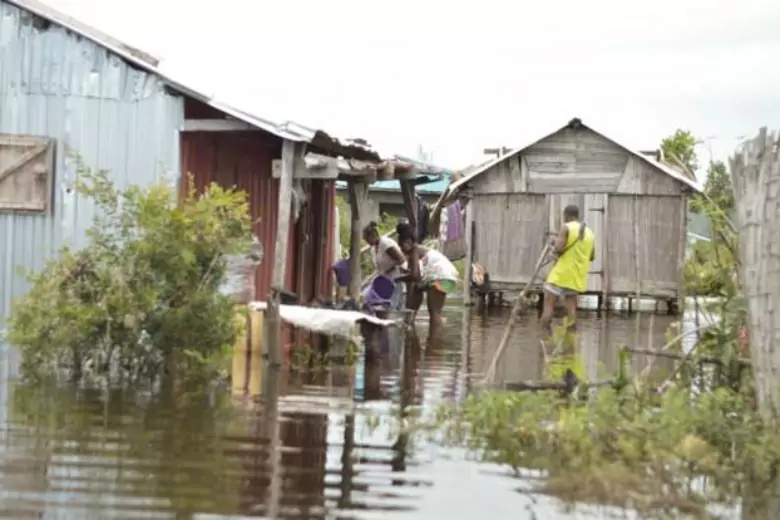 На Мадагаскаре из-за тропического шторма погибли 25 человек