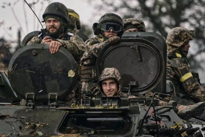 Economist: американский отставной генерал Ходжес назвал главное условие захвата Крыма Украиной