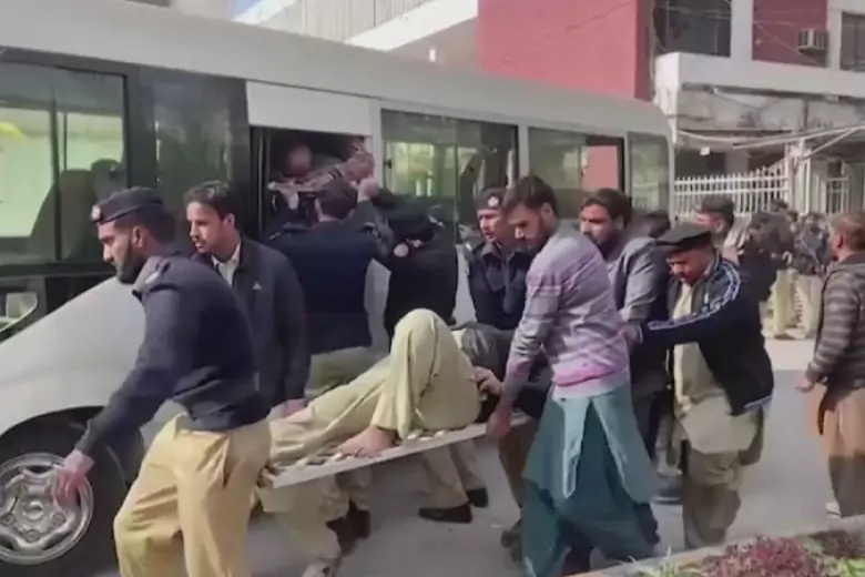 Dawn: при взрыве в мечети в Пакистане погибло не менее 59 человек