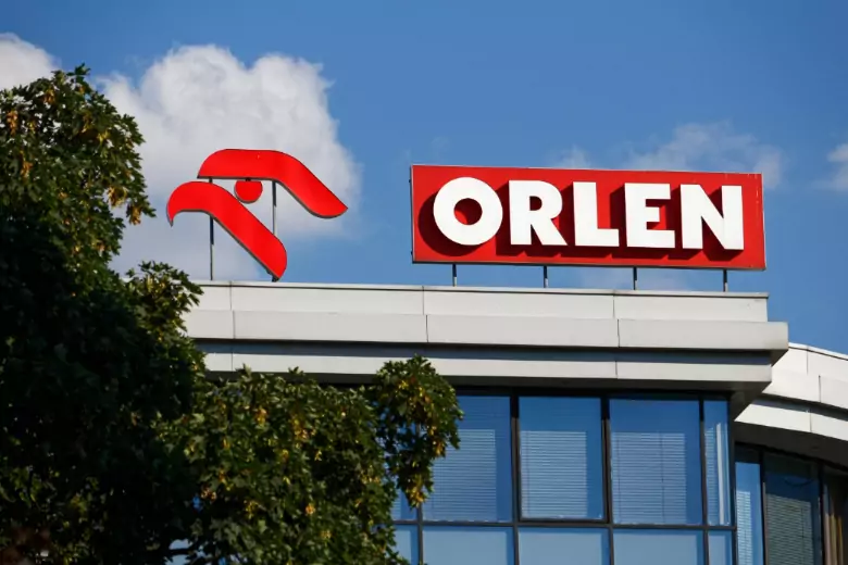 Orlen требует компенсации от РФ за прекращение поставок нефти в Польшу