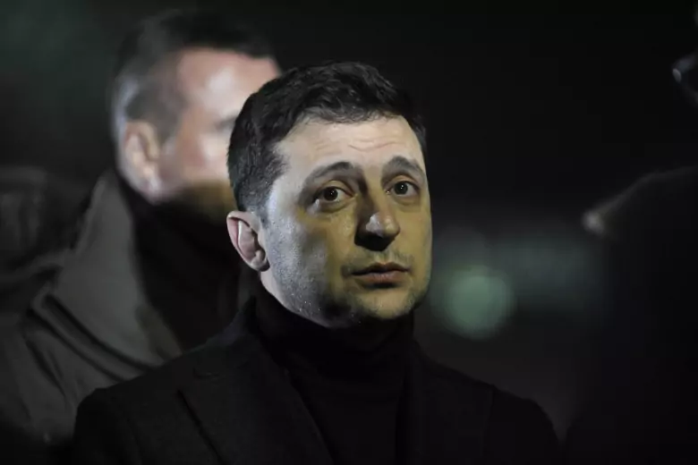 Зеленский заявил о неспособности ВСУ начать наступление из-за нехватки оружия