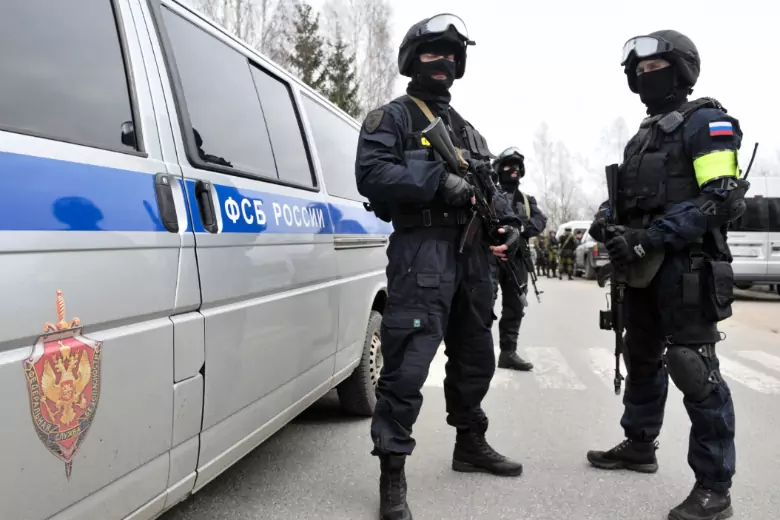 ФСБ арестовали 4 иностранцев в Подмосковье с 699 килограммами кокаина