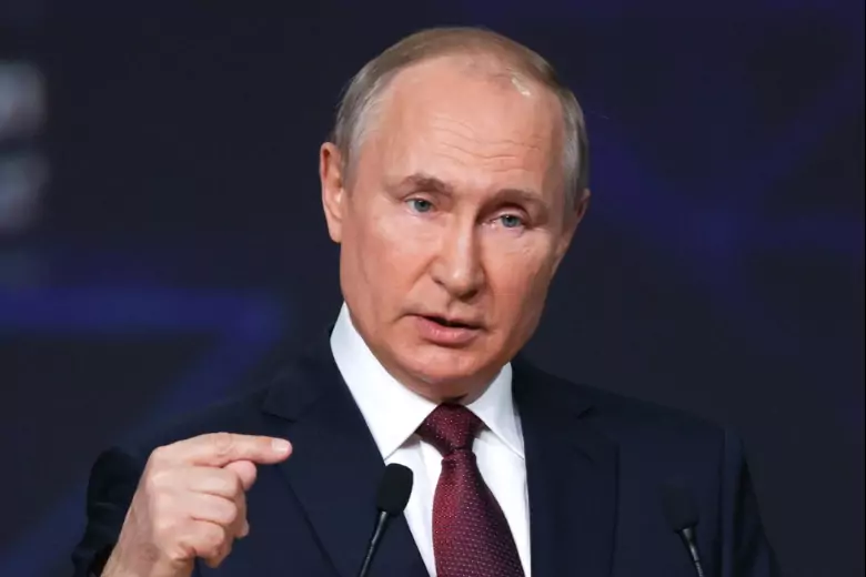 Путин уверен, для  России пришло время самоопределиться