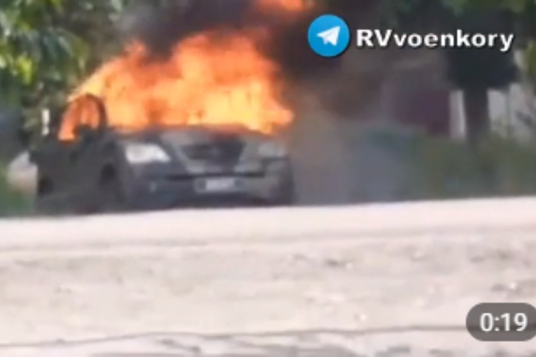 Комбат ВСУ взорвал машину со своими бойцами в воспитательных целях