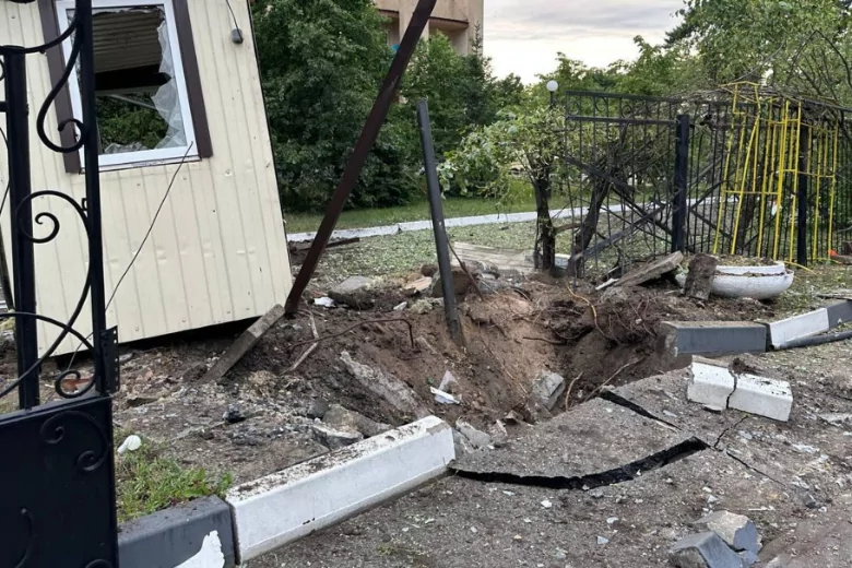 При обстреле поселка в Белгородской области пострадали пять мирных жителей