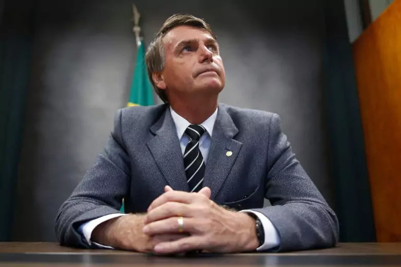 Бывший бразильский президент может поплатиться за то, что преследовал кита вопреки действующему в стране законодательству.