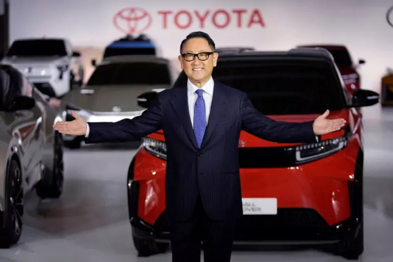 Глава автоконцерна Toyota Акио Тойода сделал мрачное предсказание о будущем электрокаров.