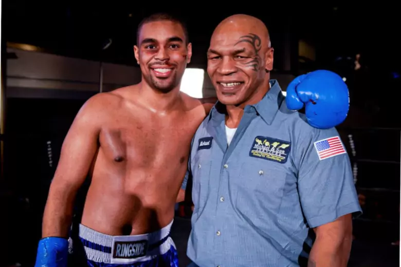 Майк Тайсон запрещает своему сыну заниматься боксом на профессиональном уровне