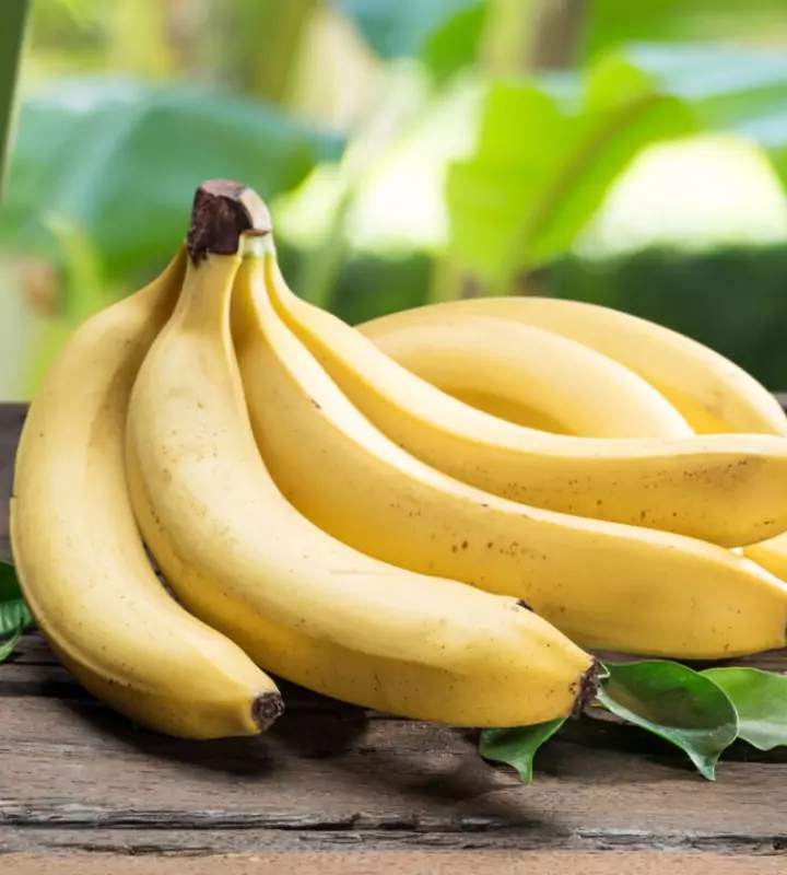 Однако порой такая рачительность выходит боком – к примеру, купленные про запас 2-3 кг бананов через пару дней становятся черными и совершенно не аппетитными.