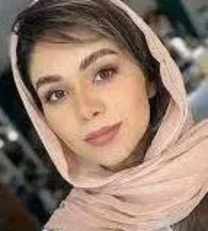 Власти Ирана привели в исполнение приговор в отношении Ройи Хешмати в прошлую среду, вызвав волну возмущения в социальных сетях.