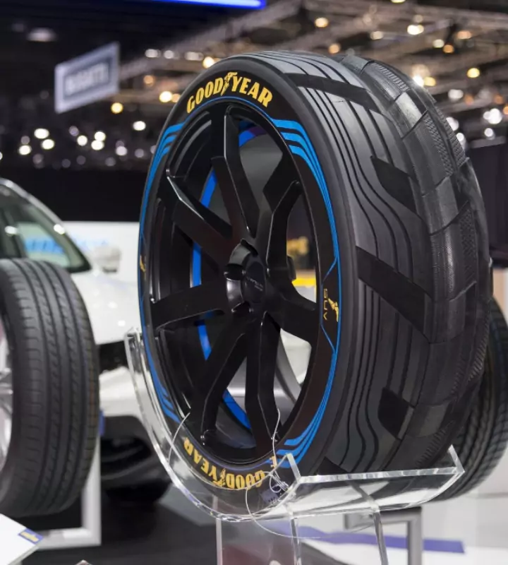 Компания Goodyear презентовала автомобильные шины, созданные из крайне необычных компонентов.