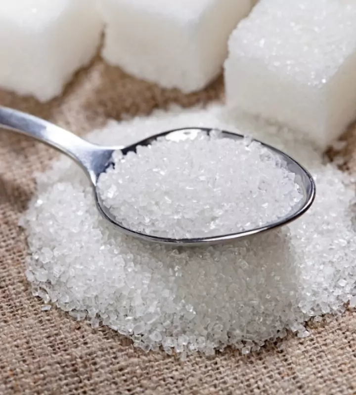 Значительное сокращение потребления сахара - разумный шаг для всех, независимо от возраста и состояния здоровья, но это не означает отказа от всех форм сахара.