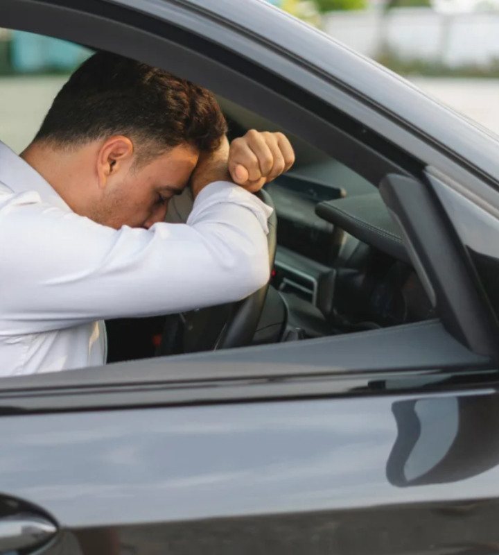 Исследование показало, что водители, которые выключают Windows, чтобы не заснуть, могут страдать от апноэ во сне и подвергаются более высокому риску аварии.