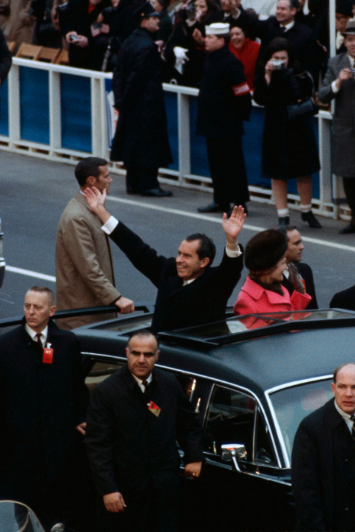Президент Никсон не хотел, чтобы голуби помешали параду в честь его инаугурации.