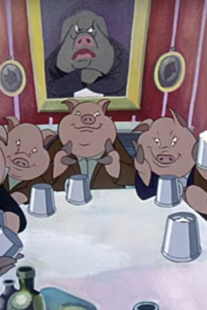 В мультфильм 1954 года «Скотный двор» были внесены значительные изменения по сравнению с оригинальной повестью.