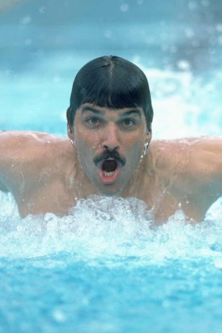 Многократный олимпийский чемпион по плаванию Марк Спитц из США был знаменит в том числе своими неизменными усами. 