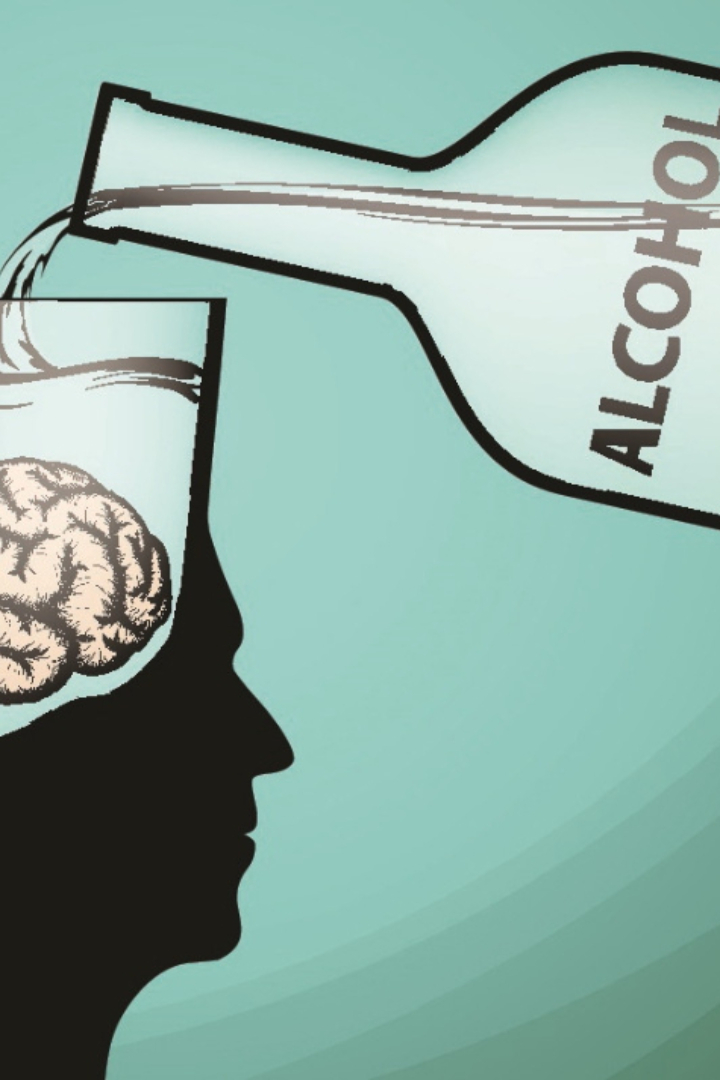 Распространено мнение, что спиртное убивает клетки мозга. 
