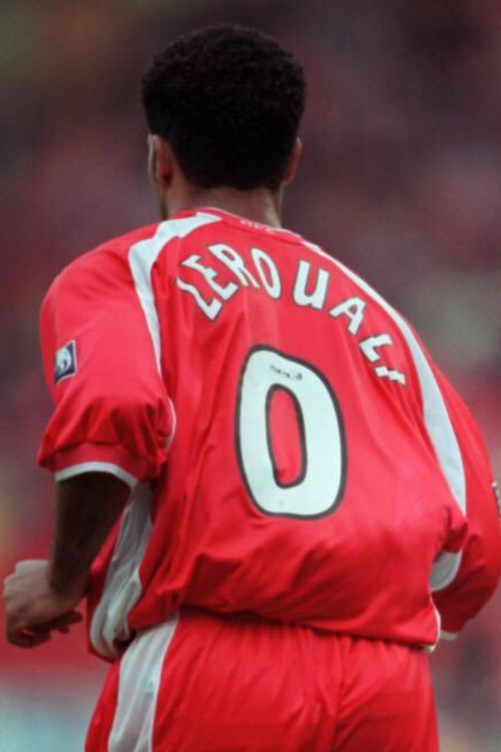 Когда шотландский футбольный клуб «Абердин» подписал марокканца Хишама Зеруали, болельщики сразу дали ему прозвище по первым буквам фамилии «Zero». 