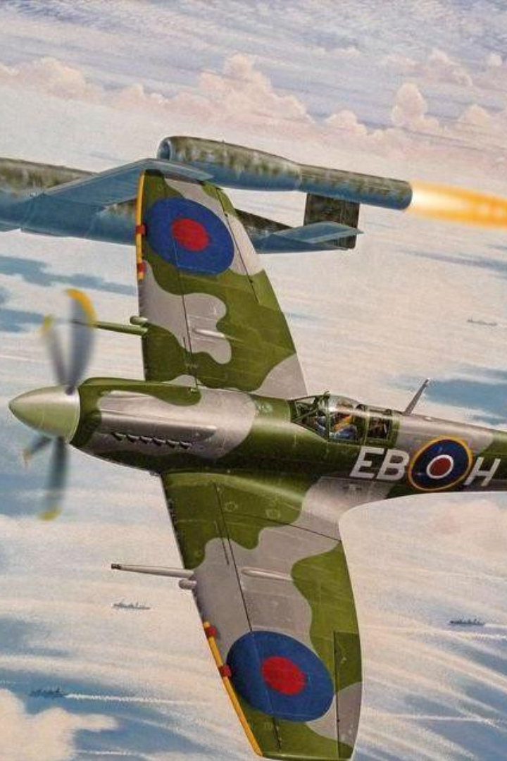 Когда немцы стали массово атаковать Англию крылатыми ракетами Фау-1, британская авиация пыталась активно противодействовать новому оружию.