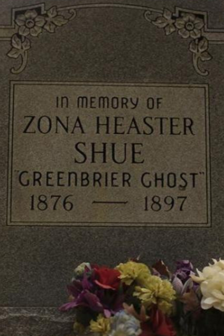 В 1897 году американка Зона Хистер была найдена мёртвой около своего дома, где жила с мужем Эдвардом Шу.