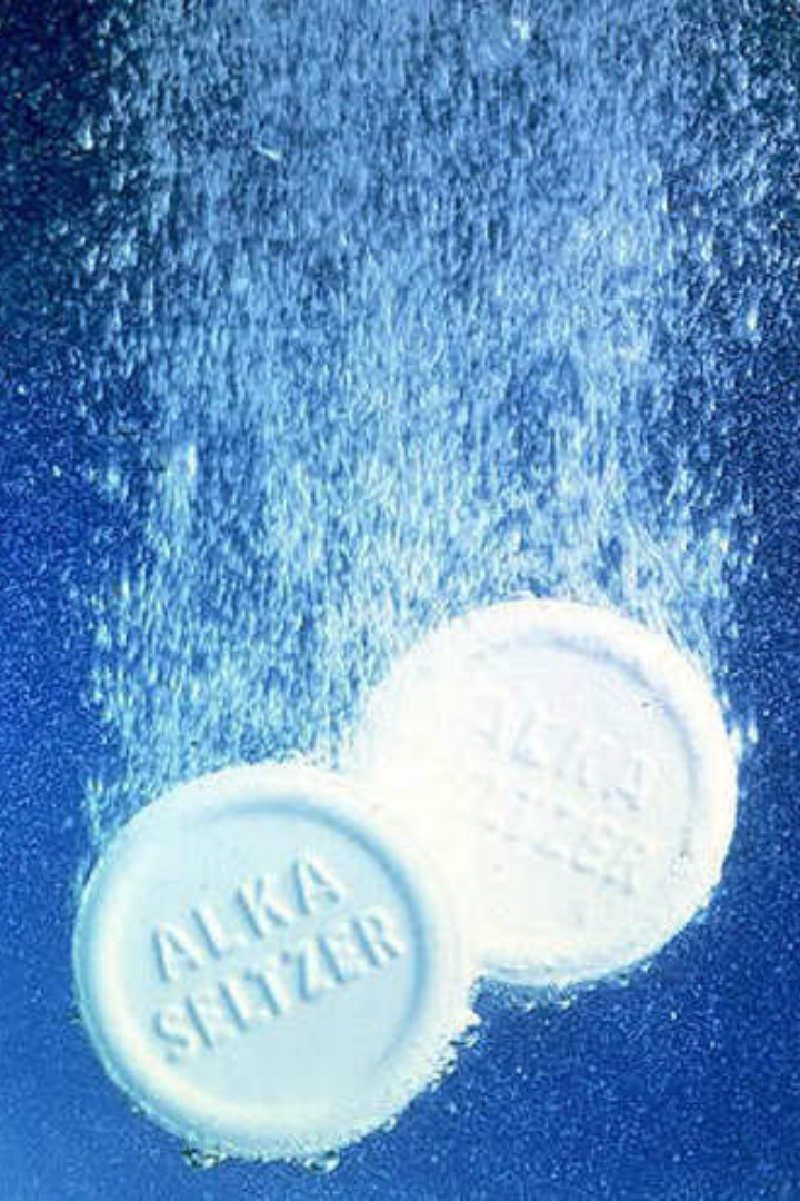 В начале 1960-х производитель лекарства Alka-Seltzer, часто используемого для снятия симптомов похмелья, запустил новую рекламную кампанию. 