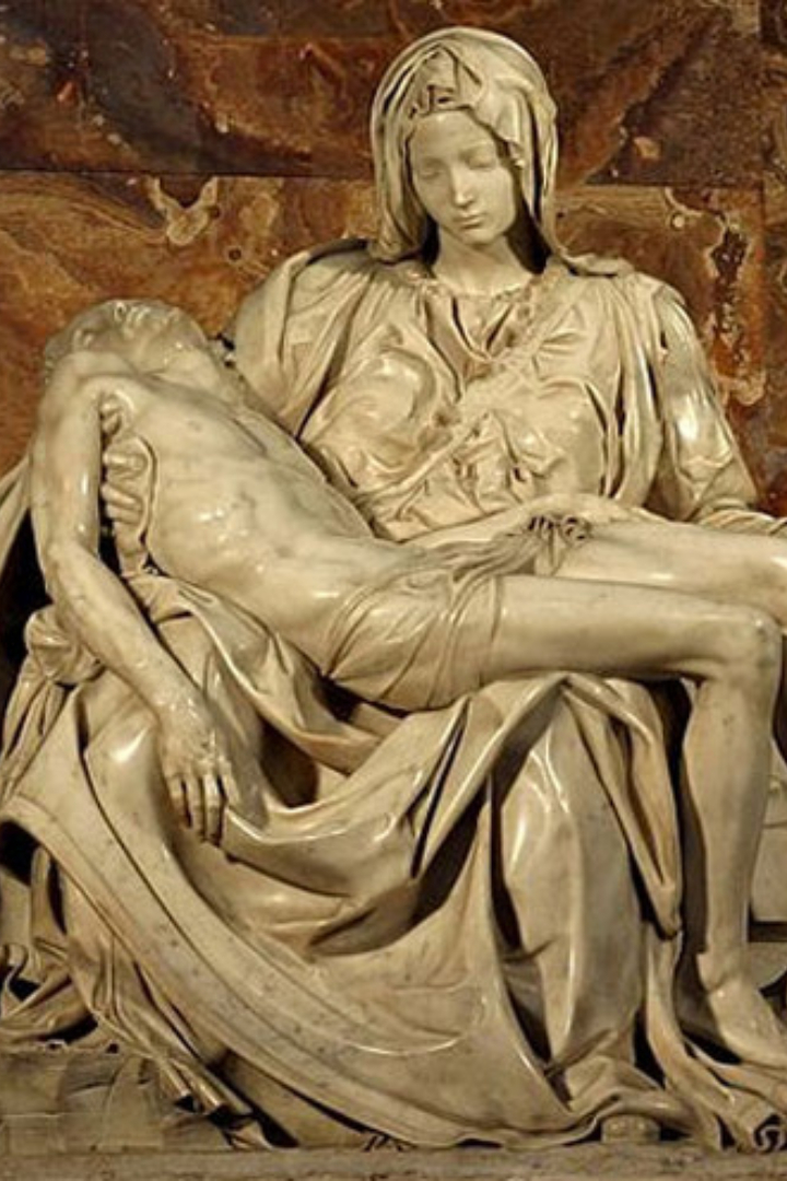 Когда Микеланджело закончил свою первую «Пьету» и её выставили в соборе Святого Петра, до автора дошли слухи, что людская молва приписывает эту работу другому скульптору — Кристофоро Солари.