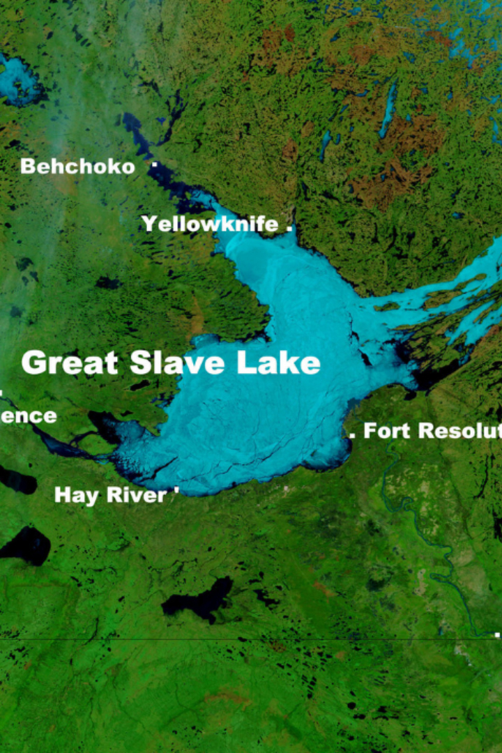 В канадской провинции Альберта находятся Большое Невольничье озеро, Малое Невольничье озеро и Невольничья река, хотя никакого рабства и плантаций в этой местности не было. 