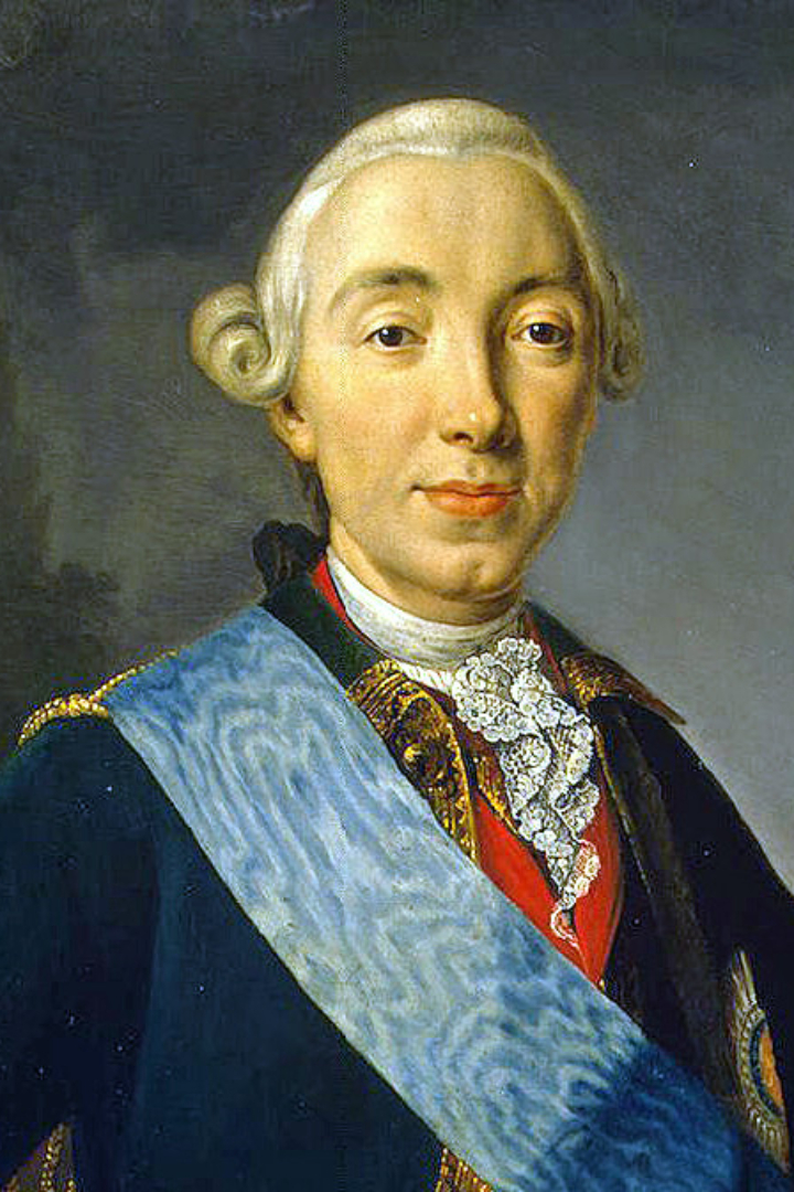 Пётр III был провозглашён императором в 1761 году, однако правил только полгода — его убили в результате дворцового переворота, возглавляемого будущей императрицей Екатериной II. 