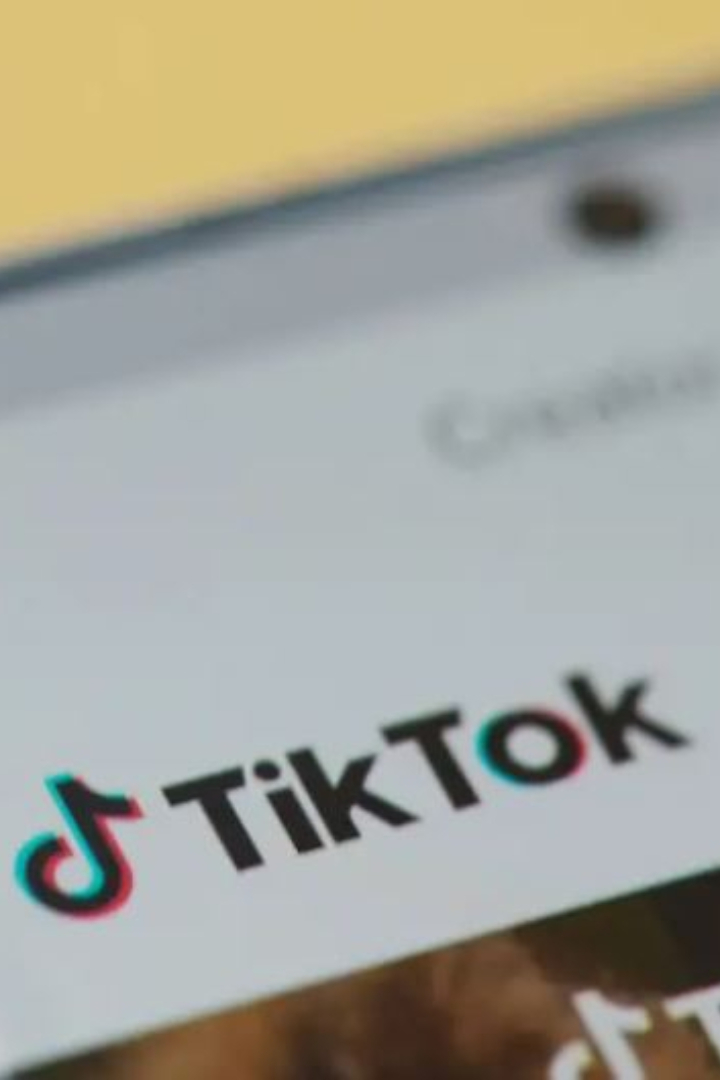 Соцсеть TikTok не намерена без боя уходить из США: компания будет отстаивать свои права в суде. 