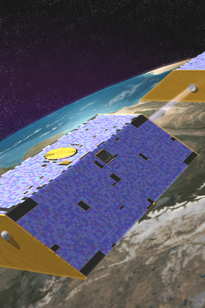 В 2002 году Германия совместно с США запустила систему из двух космических спутников для измерения гравитации Земли под названием GRACE. 