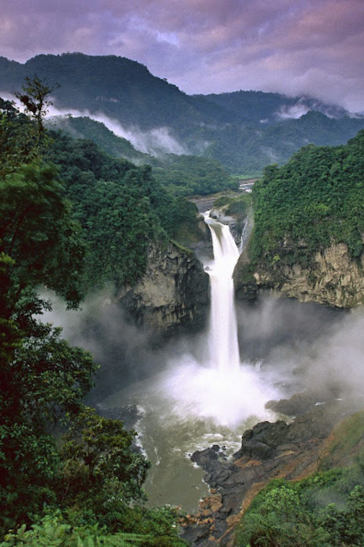 Эквадор стал первой в мире страной, закрепившей права природы на уровне Конституции. 