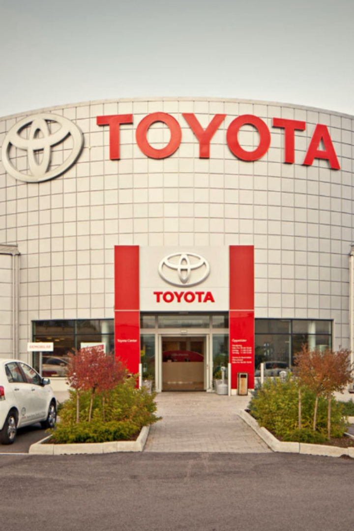 В автомобильной отрасли может произойти настоящий переворот, японская корпорация Тойота готовит сенсацию.