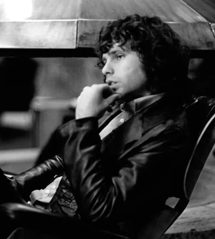 Однажды, выпивая с коллегами по The Doors и обсуждая смерти Джими Хендрикса и Дженис Джоплин, Моррисон сказал: «Возможно, вы пьёте с „номером три“».